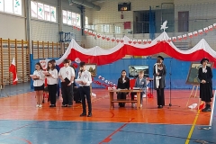 6884c90b-1e5a-4ecd-a925-6c0663488bb9-1