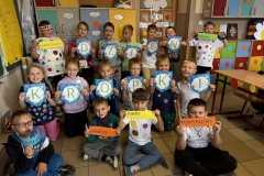 e6bb2870-b7cc-4779-8630-48dd77386d77