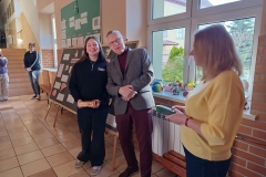 a3760f5d-fabd-44a5-b414-47c131db3dae