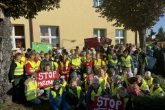 44deeb8e-d87e-48b7-8643-bd9e2afd0552