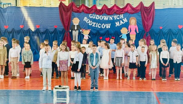 Uroczystość z okazji Dnia Mamy i Taty