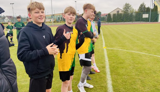 Podczas zawodów powiatowych w piłce nożnej…