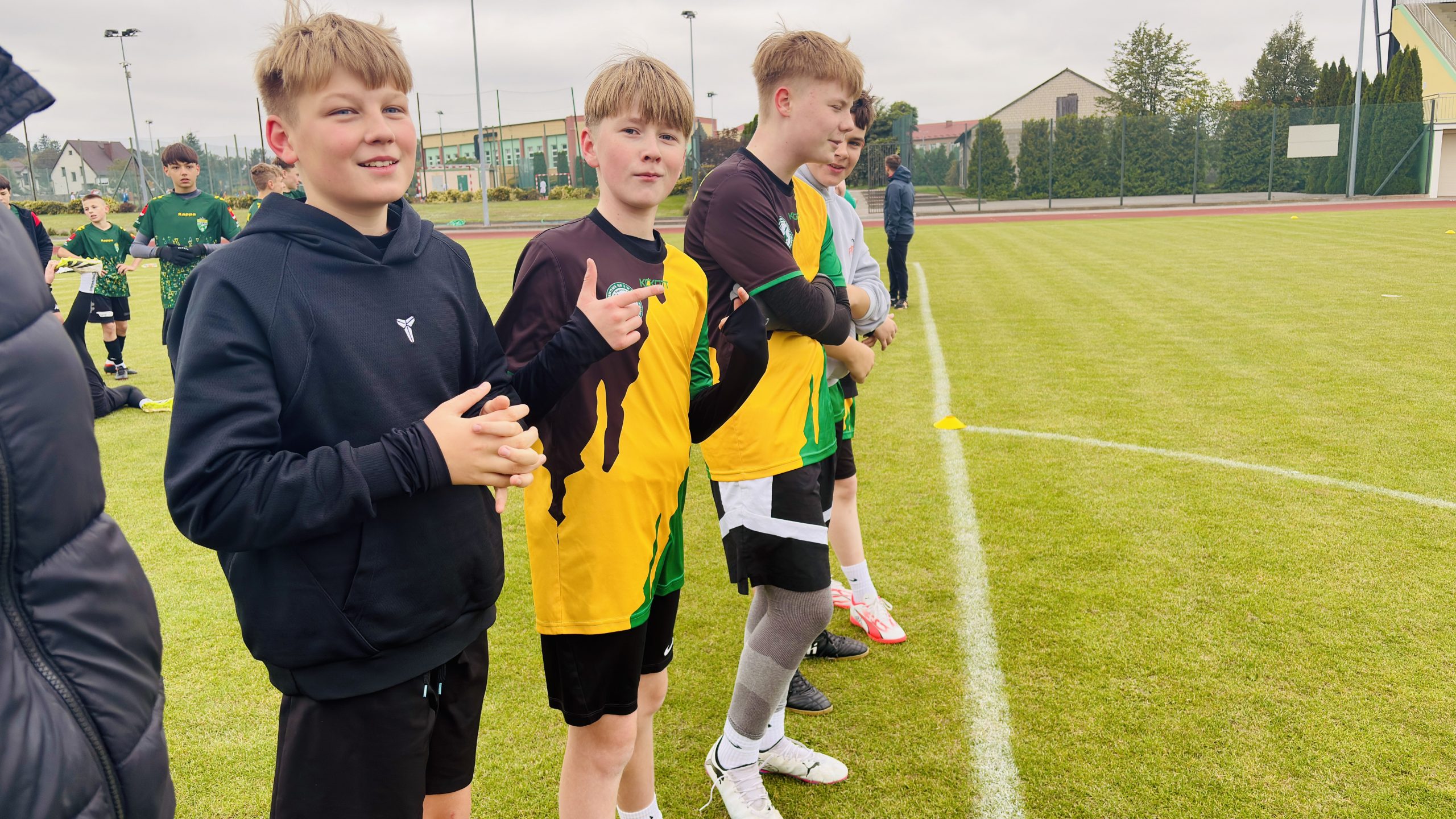 Podczas zawodów powiatowych w piłce nożnej…